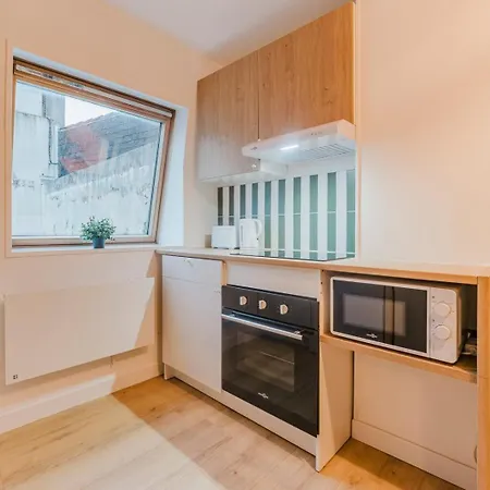 2-bedroom Flat Center * Roubaix