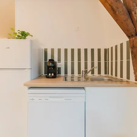 Lejlighed 2-bedroom Flat Center *